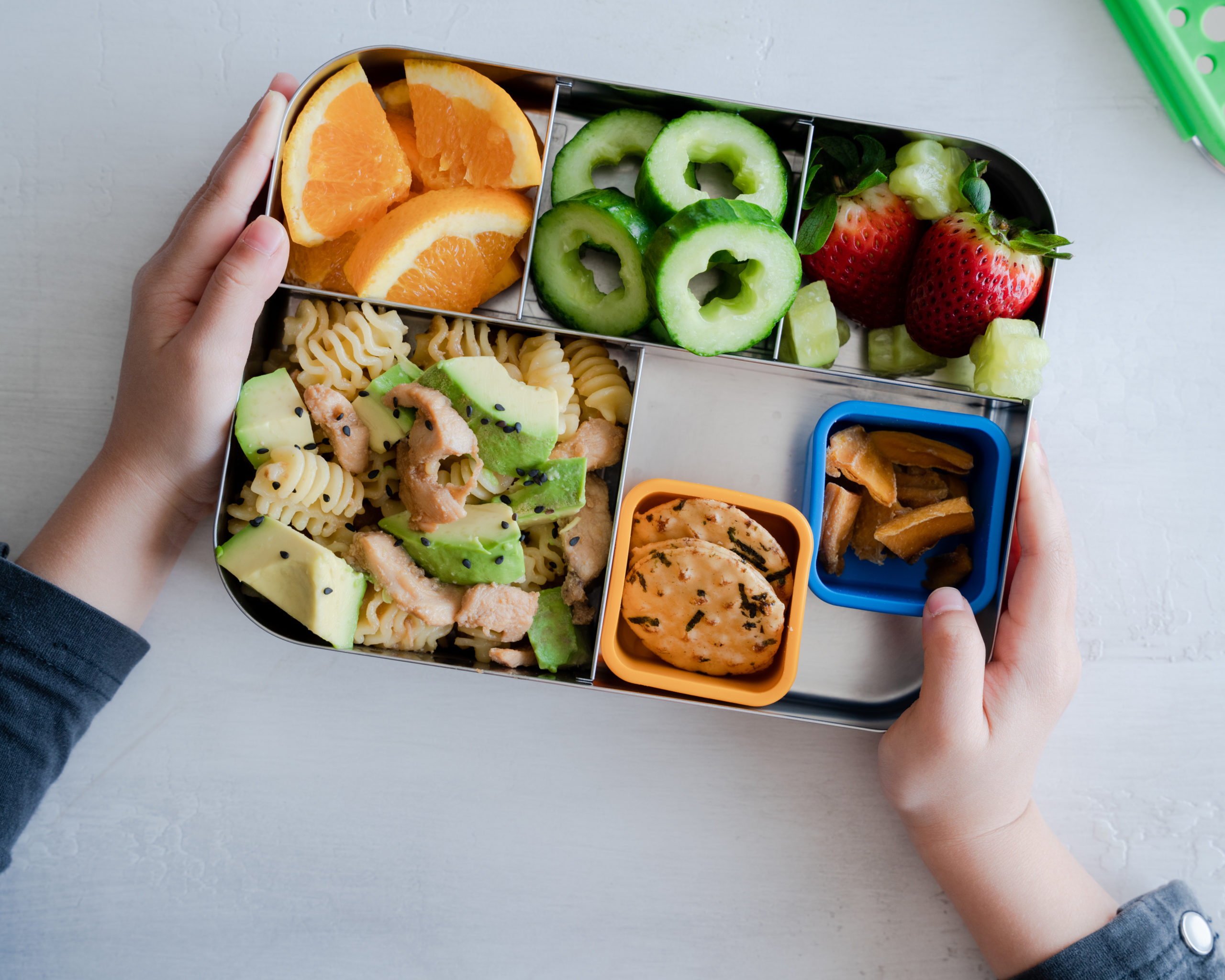 Lunchbox Avocado & Chicken Pasta