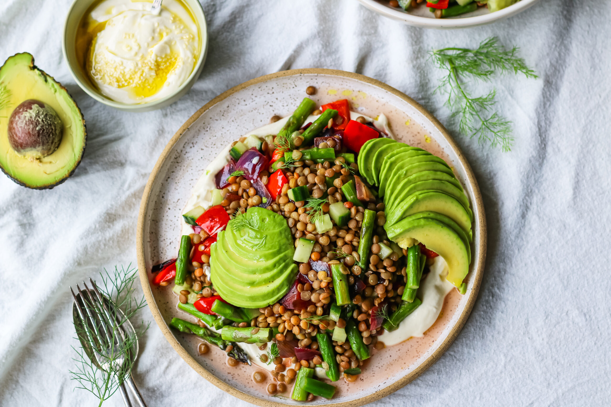 Lentil salad with tahini yogurt cream